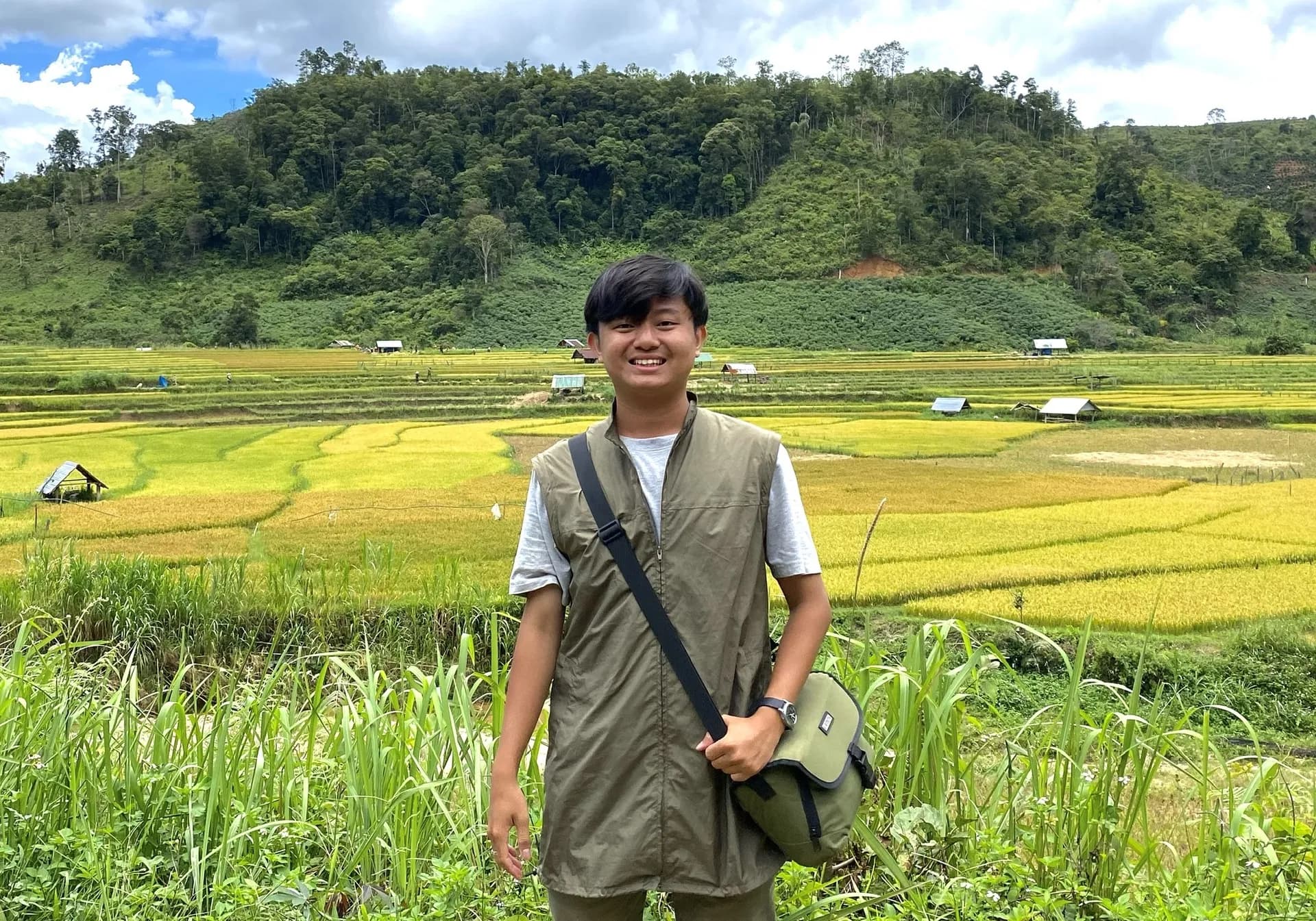 Chàng sinh viên truyền thông kiên trì đi tìm ‘việc làm xanh’